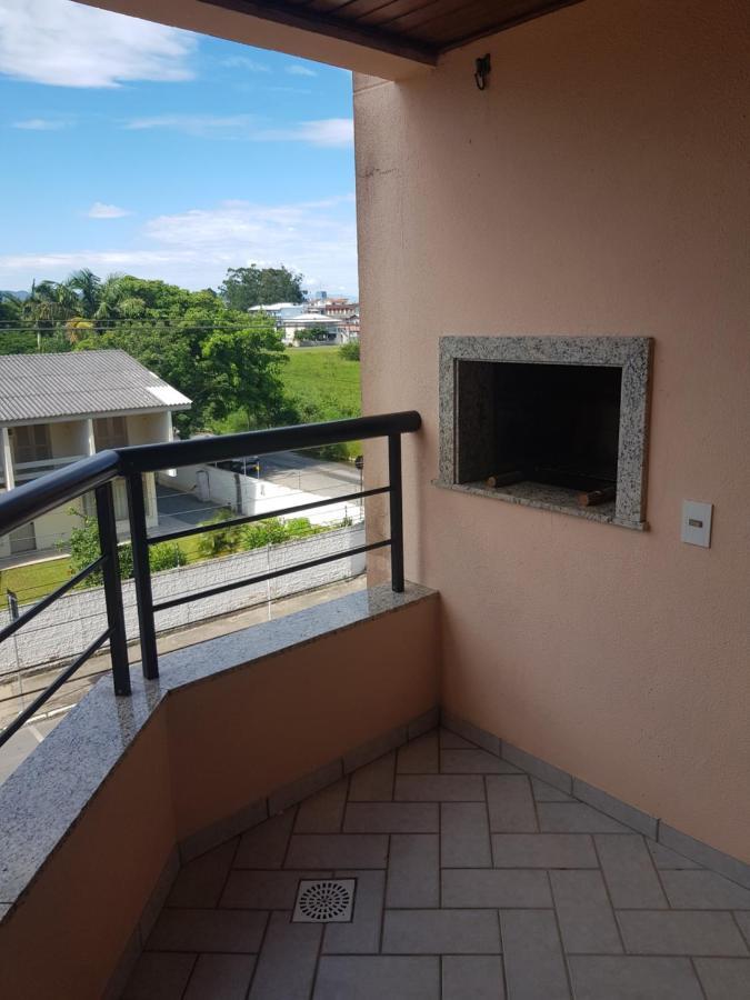 Apto Com Churrasqueira - 60 Metros Do Mar!!! Canasvieiras Florianopolis Ngoại thất bức ảnh